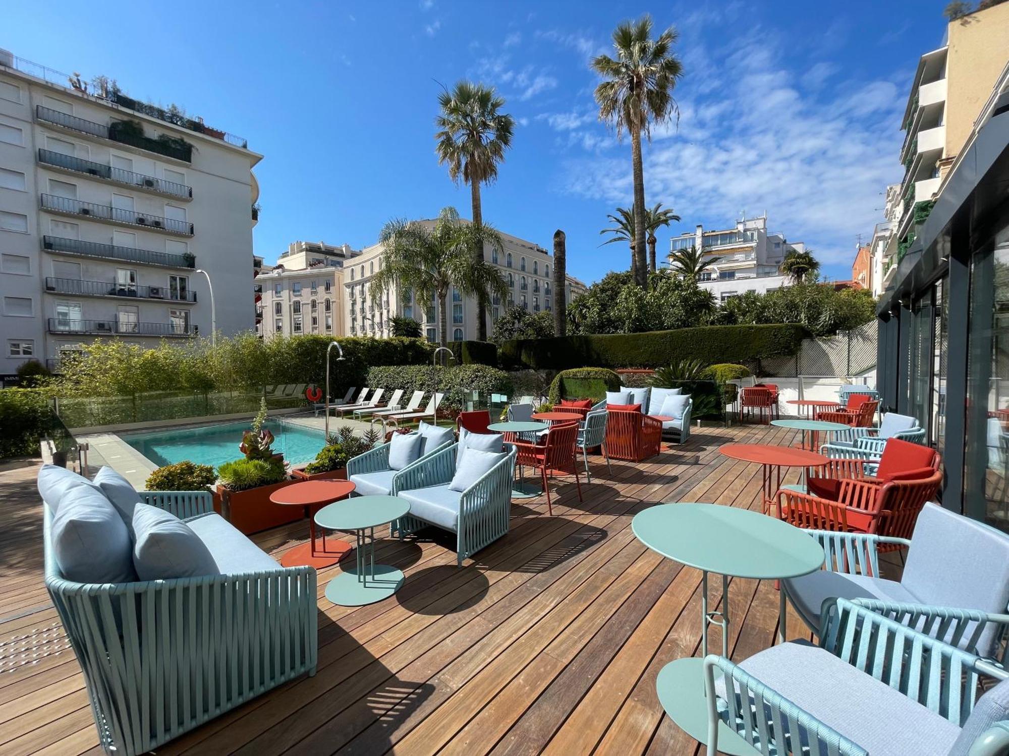 Hotel Le Canberra Cannes Exterior photo